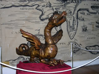 Zvir - pulena hvarske galije Izvor: s493.photobucket.com/