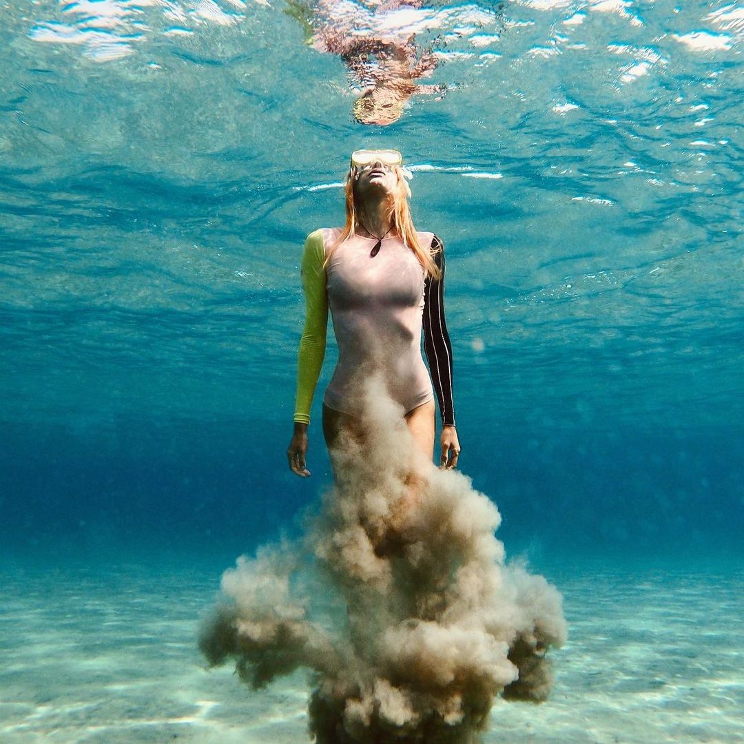 doing Phoenix underwater